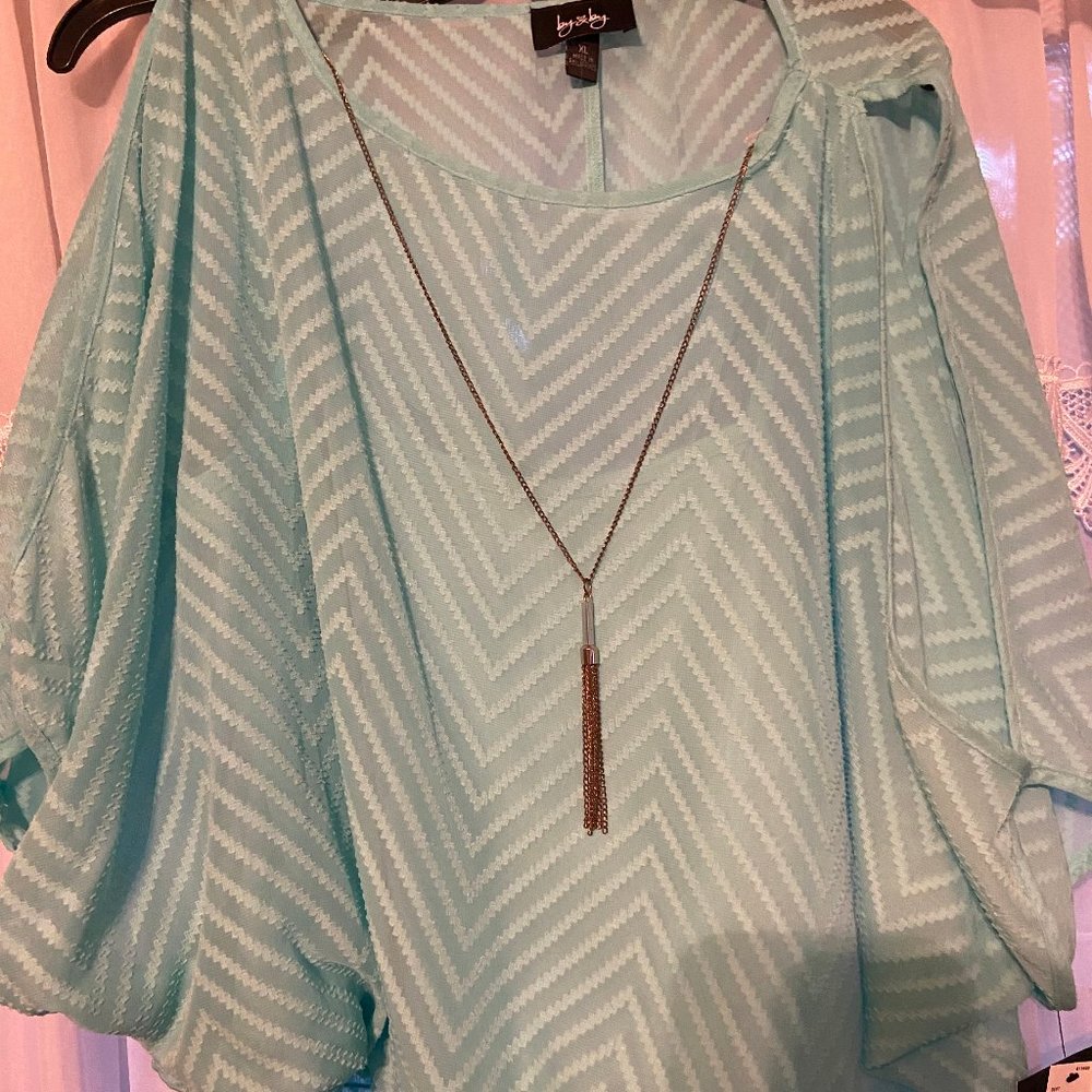 Blouse w/ Detachable Necklace